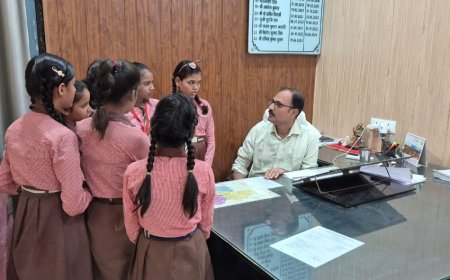 बालिकाओं ने तहसीलों के क्रिया कलाप को जाना