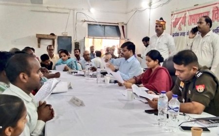 जनसामान्य की शिकायतों के त्वरित निस्तारण हेतु जनपद की चारों तहसीलों में आयोजित हुआ संपूर्ण समाधान दिवस