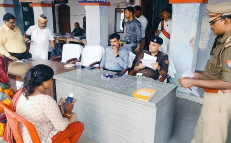 छोटे-छोटे विवादों को आपसी सुलह समझौते तहत निस्तारित करायें - जिलाधिकारी