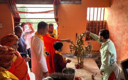 पंचमुखी हनुमान जी की 37वीं मूर्ति स्थापना मथुरा के शिव पार्वती मंदिर पर हुई
