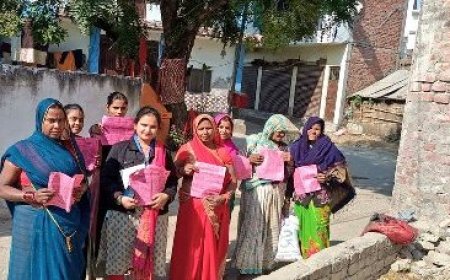 मिशन शक्ति फेज-5 के तहत वन स्टॉप सेन्टर द्वारा महिलाओं को आत्म निर्भर एवं सशक्त करने हेतु किया गया जागरूकता कार्यक्रम का आयोजन