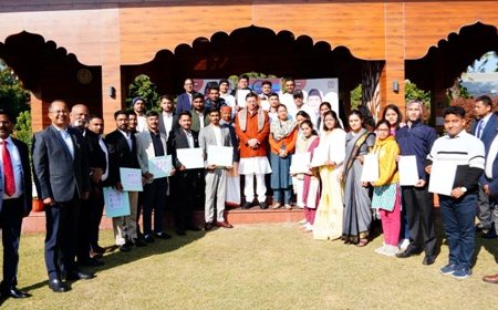 सीएम धामी ने 45 नव चयनित अभ्यर्थियों को प्रदान किये नियुक्ति पत्र