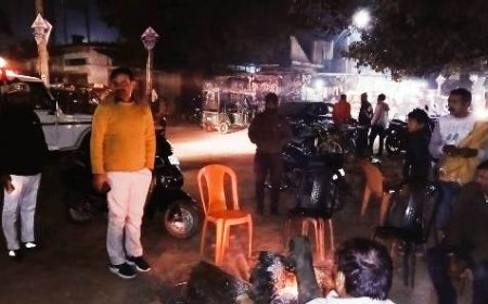 अपर जिलाधिकारी अर्पित गुप्ता ने किया रेलवे स्टेशन और गौरीगंज रेन बसेरे का निरीक्षण