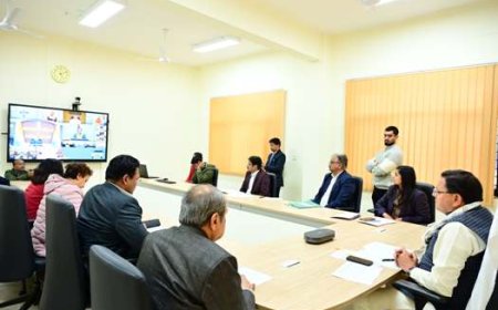 केन्द्रीय स्वास्थ्य मंत्री जे0पी0 नड्डा ने की राष्ट्रीय क्षय उन्मूलन कार्यक्रम के अन्तर्गत 100 दिवसीय टी.बी उन्मूलन अभियान के सम्बन्ध में बैठक