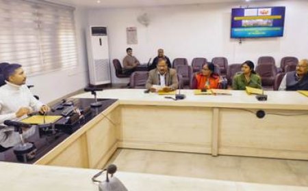 डीएम की अध्यक्षता में पीएम श्री केंद्रीय विद्यालय प्रबंधन समिति की बैठक सम्पन्न