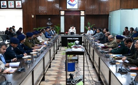 प्रदेश में शीतलहर से बचाव के लिए सभी प्रभावी उपाय किये जाएं - सीएम धामी