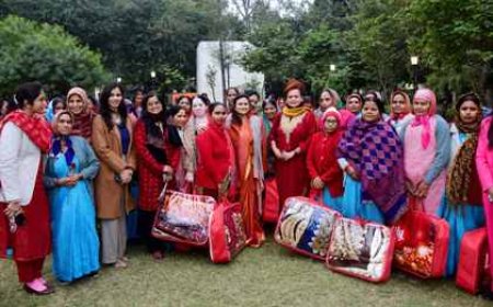 आकांक्षा समिति की प्रदेश अध्यक्षा के नेतृत्व में आकांक्षा के उत्पादों को लोकप्रिय बनाने वाली आकांक्षा दीदियों के साथ किया गया “बड़ा खाना” का आयोजन