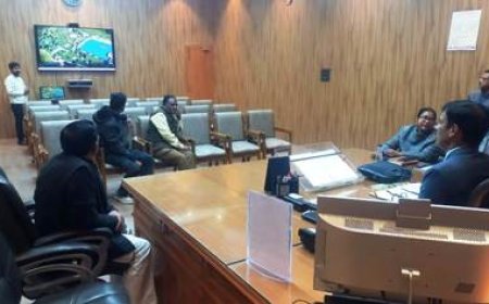 जिलाधिकारी ने देखा वंदन योजना के कार्यों का थ्रीडी मॉडल