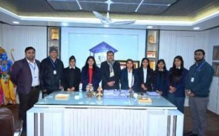 केएमयू में एमबीए की छात्राओं का क्वांटमहुज़ टेक कम्पनी में हुआ प्लेसमेंट