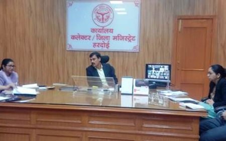 जिलाधिकारी ने की गणतंत्र दिवस की तैयारियों की समीक्षा