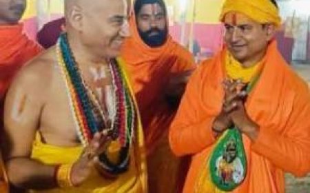 श्रीकृष्ण जन्मभूमि मुक्ति संकल्प सभा में कुंभ का दुष्प्रचार एवं योगी आदित्यनाथ का इस्तीफा मांगने पर अविमुक्तेश्वरनंद का हुआ विरोध