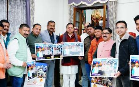 सीएम धामी ने शीतकालीन यात्रा पर आधारित गीत ‘देवभूमि आओ-उत्तराखण्ड आओ’ का पोस्टर का किया विमोचन