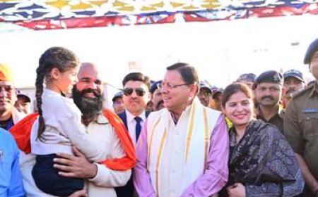 महाकुंभ में बनाए गए उत्तराखण्ड मण्डपम का किया अवलोकन