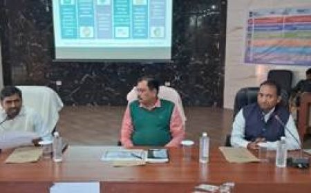 सुरक्षित इंटरनेट दिवस पर मुख्य विकास अधिकारी की अध्यक्षता में सुरक्षित तरीके से इंटरनेट का उपयोग संबंधी कार्यशाला सम्पन्न