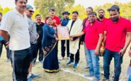 बीएसए कॉलेज के प्रोफेसरों के बीच हुआ रोमांचक मुकाबला