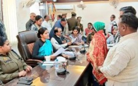 जिलाधिकारी की अध्यक्षता में तहसील गौरीगंज में आयोजित हुआ संपूर्ण समाधान दिवस