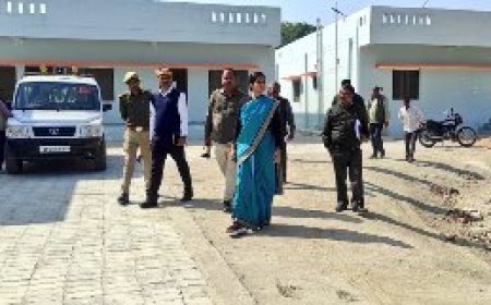 जिलाधिकारी ने नवनिर्मित जिला सैनिक कल्याण एवं पुनर्वास कार्यालय का किया स्थलीय निरीक्षण