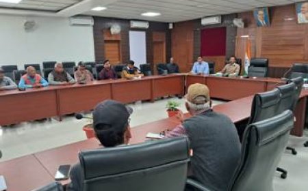 सेवारत/भूतपूर्व सैनिकों एवं उनके आश्रितों की समस्याओं के निस्तारण हेतु आयोजित हुई बैठक