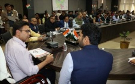 जिलाधिकारी की अध्यक्षता में आयोजित हुई जिला स्वास्थ्य समिति की बैठक