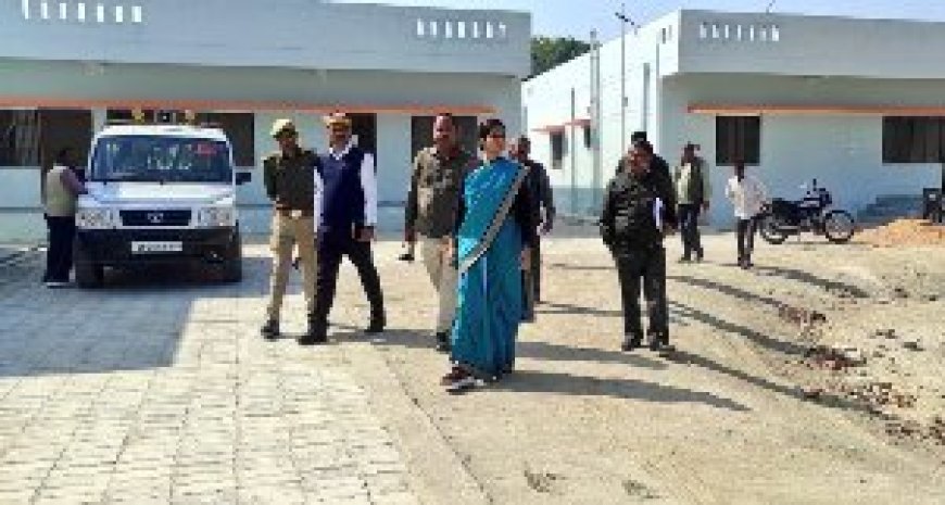 जिलाधिकारी ने नवनिर्मित जिला सैनिक कल्याण एवं पुनर्वास कार्यालय का किया स्थलीय निरीक्षण