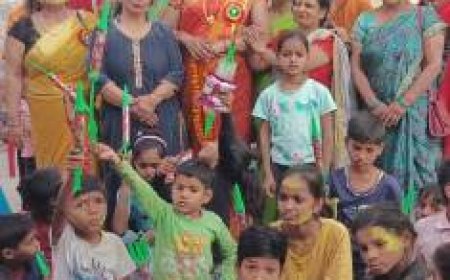 श्री बाला जी गरीब जन उत्थान समिति ने दिव्यांग बच्चों के साथ बांटी खुशियां