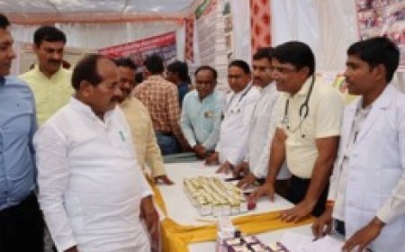 ‘‘सेवा, सुरक्षा व सुशासन’’ नीति के 08 वर्ष पूर्ण होने पर कारागार मंत्री ने प्रदर्शनी का किया अवलोकन