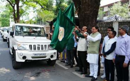 कैंपा योजना से खरीदे गए कैम्पर वाहनों को सीएम धामी ने किया रवाना