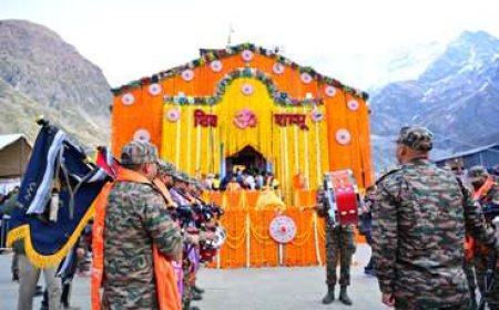 मंत्र उच्चारण के बीच विधि-विधान से खुले ग्यारहवें ज्योर्तिलिंग श्री केदारनाथ धाम के कपाट, सीएम धामी बने साक्षी