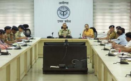 श्रावण मास एवं कांवड़ यात्रा के मद्देनजर एसएसपी ने आयोजकों के साथ की बैठक