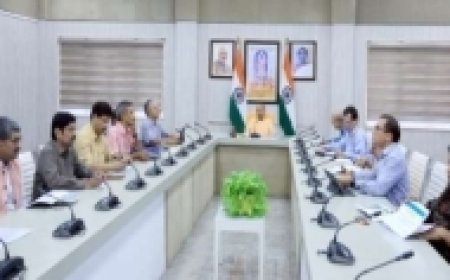 सीएम योगी ने किया महिला आर्थिक सशक्तिकरण सूचकांक का अवलोकन, कहा - ‘नारी गरिमा और आत्मनिर्भरता की दिशा में ऐतिहासिक कदम’