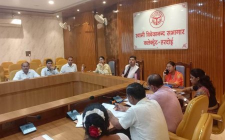 बैठक में हुई ट्रांसजेन्डरों की समस्याओं पर चर्चा