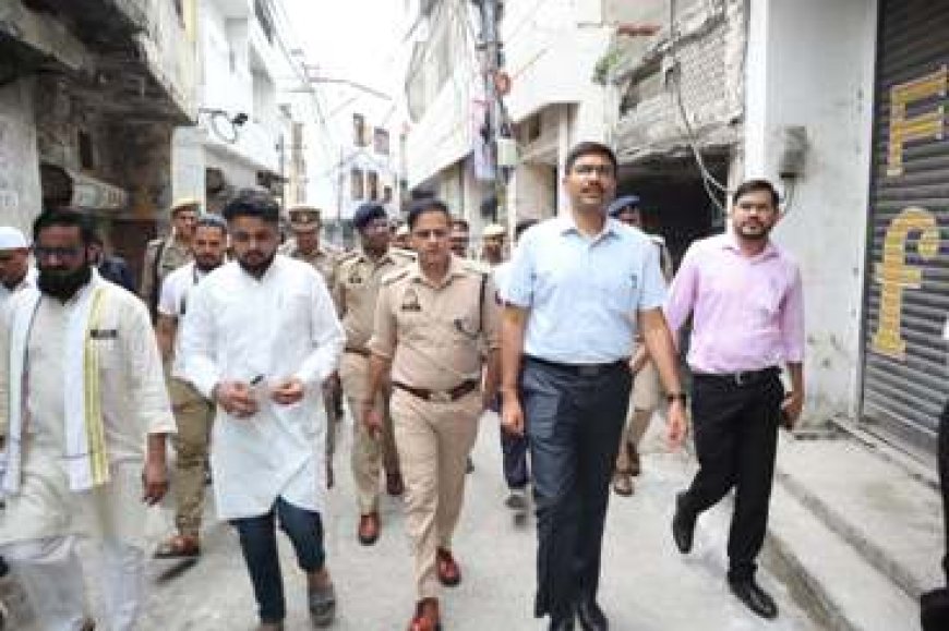 डीएम एवं एसएसपी ने किया मोहर्रम जुलूस मार्ग का निरीक्षण