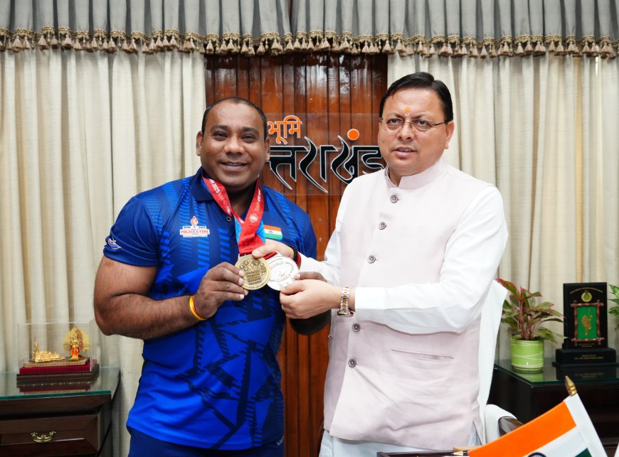 वेटलिफ्टर मुकेश पाल ने सीएम धामी से की भेंट