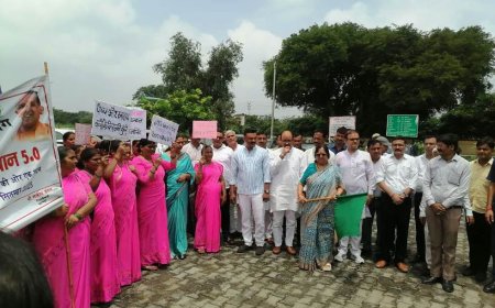 संभव अभियान के अंतर्गत कुपोषण मुक्त भारत की थीम पर आंगनबाड़ी कार्यकत्रियों की रैली को दिखाई हरी झंडी