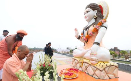 सीएम योगी ने बाबा जहारवीर गोगाम्हाड़ी तीर्थ पर दर्शन कर की पूजा अर्चना