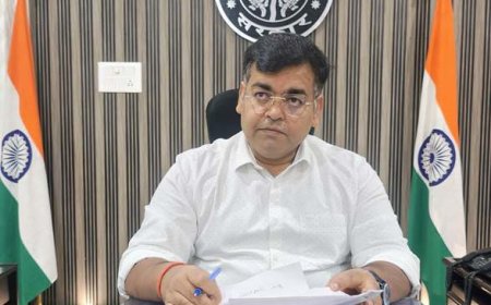 पंजीकृत अमान्यता प्राप्त 05 राजनीतिक दलों को ‘’कारण बताओ नोटिस’’ जारी