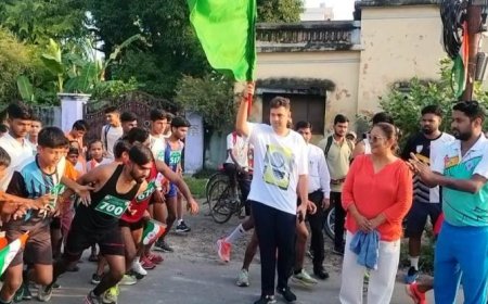 डीएम चौराहे से स्पोर्ट्स स्टेडियम तक हुई मैराथन दौड़