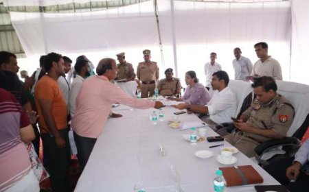 जिलाधिकारी की अध्यक्षता में तहसील रामपुर मनिहारान में सम्पूर्ण समाधान दिवस सम्पन्न