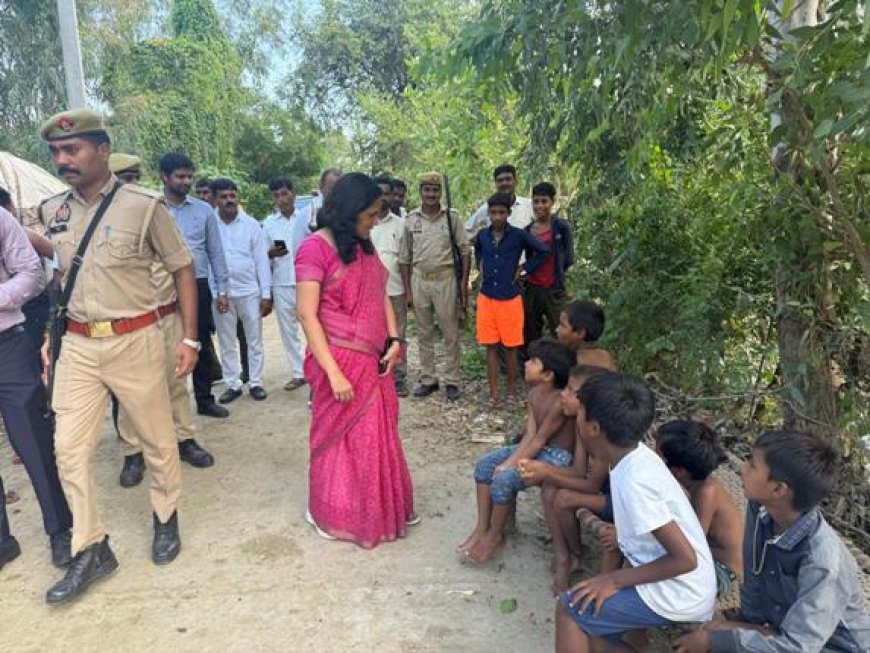 मंडलायुक्त ने बिलग्राम के बाढ़ प्रभावित क्षेत्रों का किया दौरा