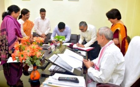 गन्ना मंत्री की उपस्थिति में राष्ट्रीय शर्करा संस्थान और उत्तर प्रदेश गन्ना शोध परिषद के मध्य समझौता ज्ञापन पर हस्ताक्षर