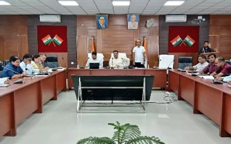 जिलाधिकारी की अध्यक्षता में आयोजित हुई जिला स्वच्छता समिति की बैठक