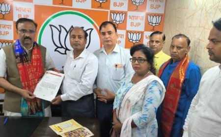 पत्रकार समिति प्रतिनिधिमंडल ने भाजपा विधान परिषद सदस्य मुकेश शर्मा को दिया आमंत्रण