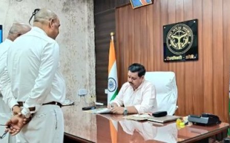 जिलाधिकारी ने जनसुनवाई में सुनी जनता की समस्याएं