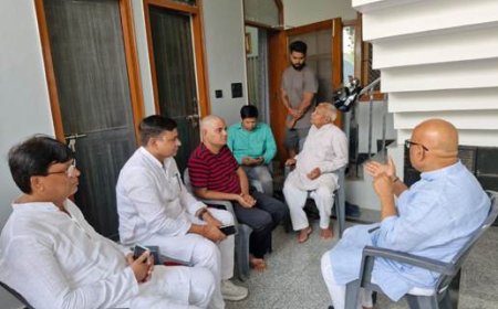 प्रदेश कांग्रेस अध्यक्ष ने मृतक अतुल कुमार जैन के परिजनों से मिलकर व्यक्त की संवेदना