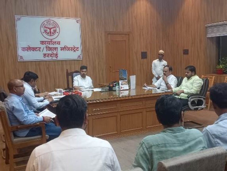 निर्मित एवं निर्माणाधीन शौचालयों का सत्यापन करायें - अनुनय झा