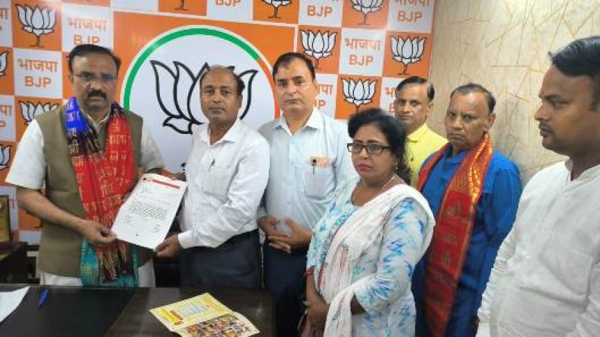 पत्रकार समिति प्रतिनिधिमंडल ने भाजपा विधान परिषद सदस्य मुकेश शर्मा को दिया आमंत्रण