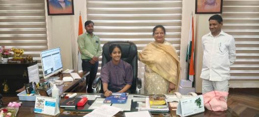 मिशन शक्ति की प्रेरक पहल: बिटिया अवंतिका बनी एक दिन की कमिश्नर