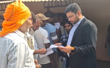 सहकारी समिति दुलापुर कला का सीडीओ ने किया आकस्मिक निरीक्षण