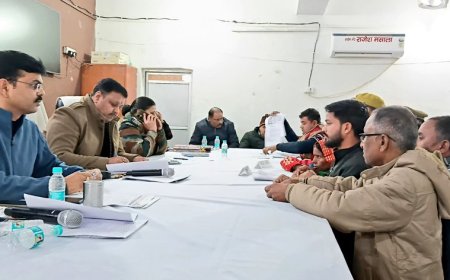 जनसामान्य की शिकायतों के त्वरित निस्तारण हेतु जनपद की चारों तहसीलों में आयोजित हुआ संपूर्ण समाधान दिवस