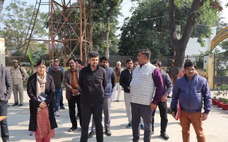 जिलाधिकारी एवं मुख्य विकास अधिकारी ने बाल संप्रेक्षण गृह का किया औचक निरीक्षण